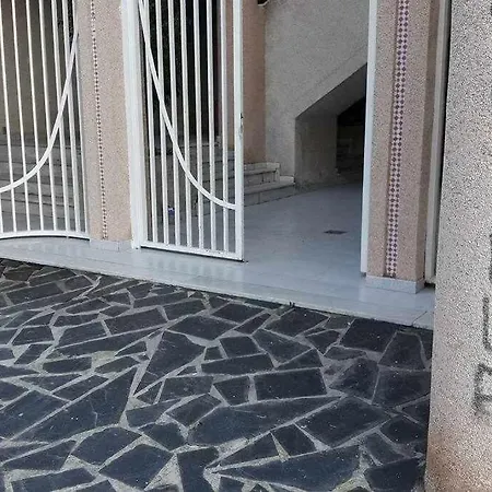 Carmen En Apartamento